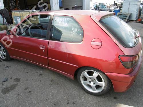 Left taillight PEUGEOT 306 Hatchback (7A, 7C, N3, N5) 1.9 DT | BP22020761C34