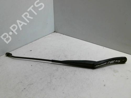Used Front windshield wiper arm DACIA SANDERO 1.5 dCi (88 hp) 20951687