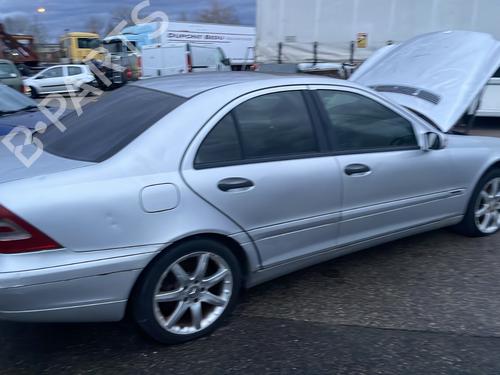 Right taillight MERCEDES-BENZ C-CLASS (W203) C 220 CDI (203.006) | BP31945602C35 