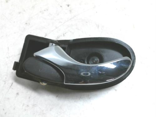 Venstre fortil invendig håndtag FORD FOCUS I (DAW, DBW) 1.8 TDCi (100 hp) 20970189