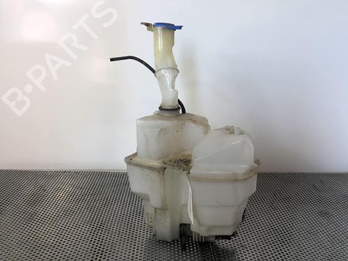 Używane Zbiornik płynu spryskiwaczy VOLVO S60 I (384) D5 (185 hp) 20939967