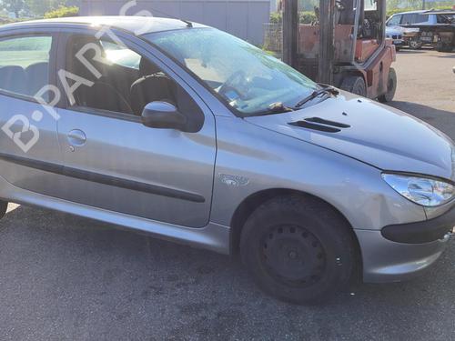 Expansion tank PEUGEOT 206 Hatchback (2A/C) 1.1 i | BP20951275C120 
