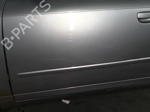 Used Left front door AUDI A4 B7 (8EC) 1.9 TDI (116 hp) 26296721