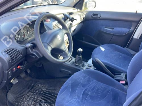 Right taillight PEUGEOT 206 Hatchback (2A/C) 1.4 i | BP31945580C35 