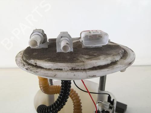 Used Fuel pump RENAULT MEGANE III Hatchback (BZ0/1_, B3_) 1.9 dCi (BZ0N, BZ0J) (131 hp) 20968203