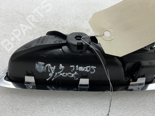 Used Front right interior door handle Front right interior door handle RENAULT SCÉNIC IV (J9_) 1.3 TCe 140 (140 hp) 21067600 21067600