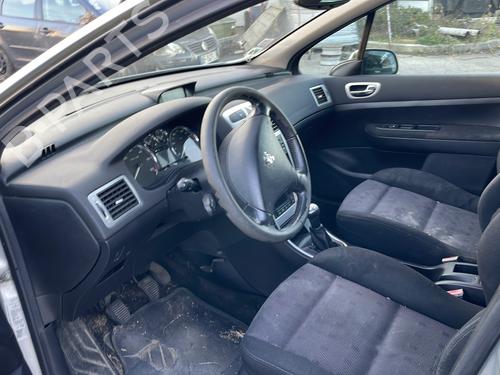 Left front window switch PEUGEOT 307 Break (3E) 1.6 HDi 110 | BP31586456I27 - Image 2