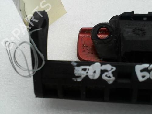 Front right exterior door handle PEUGEOT 306 Hatchback (7A, 7C, N3, N5) 2.0 HDI 90 | BP20956657C129 
