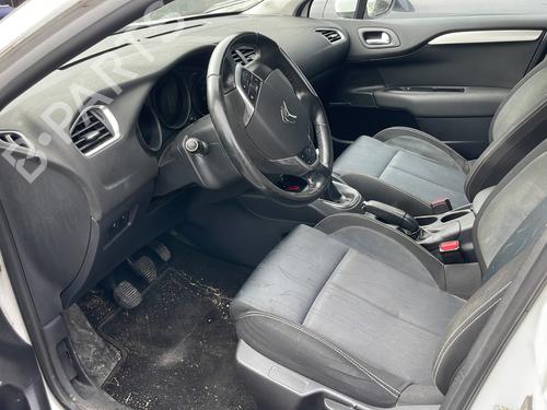 Front right seatbelt CITROËN C4 II (NC_) 1.6 HDi 90 | BP31945511I25 - Image 7