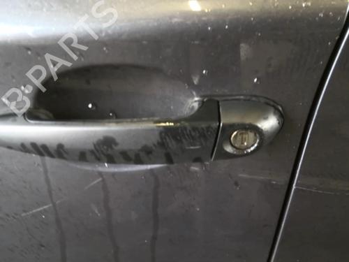 Used Front left exterior door handle BMW 1 (E87) 118 d (122 hp) 20947845