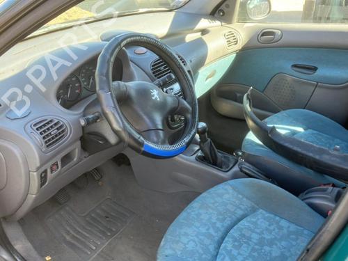 Seat buckle PEUGEOT 206 Hatchback (2A/C) 1.1 i | BP22025681I32 