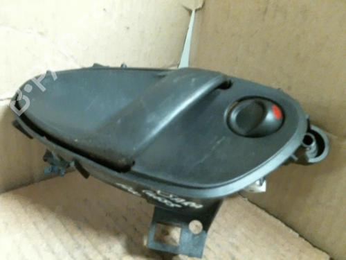Venstre foran invendig håndtak CITROËN XSARA (N1) 1.8 i (90 hp) 20961596