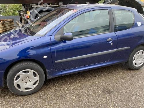 Højre forlygte PEUGEOT 206 Hatchback (2A/C) 1.4 i | BP22025602C29 