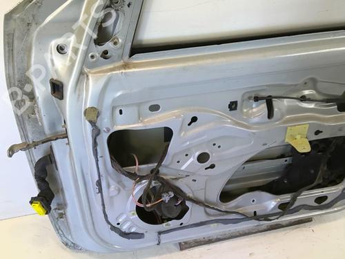 Dør højre fortil RENAULT CLIO II (BB_, CB_) 1.6 16V (BB01, BB0H, BB0T, BB14, BB1D, BB1R, BB2KL, BB3G... (107 hp) 20967928