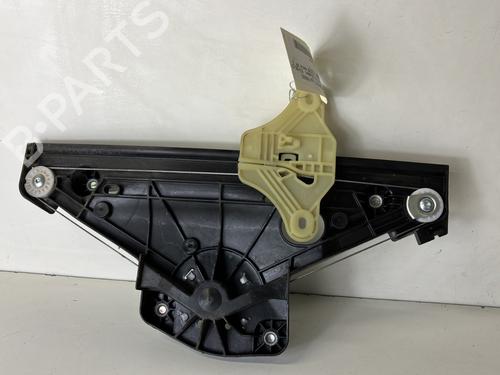 Used Rear right window mechanism RENAULT CLIO V (B7_) 1.5 Blue dCi 100 (B7AD) (101 hp) 23790550