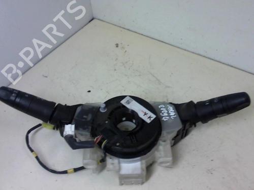 Used Steering column stalk NISSAN X-TRAIL I (T30) 2.2 dCi 4x4 (136 hp) 20967179