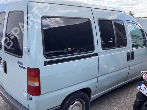 Left front indicator FIAT SCUDO Van (220_) 1.9 TD | BP22772041C32 