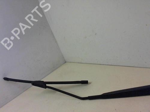 Used Front windshield wiper arm RENAULT MEGANE III Hatchback (BZ0/1_, B3_) 1.5 dCi (BZ0C) (90 hp) 20943449
