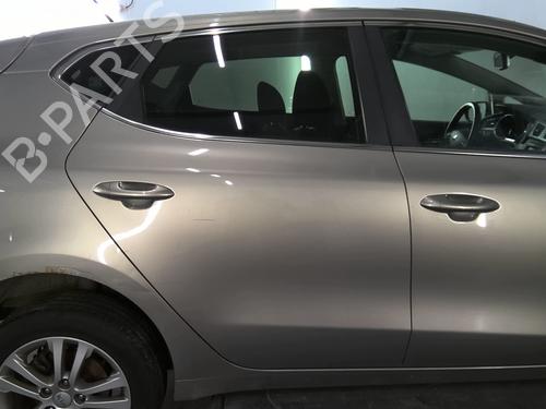 Used Right rear door Right rear door KIA CEE'D (JD) 1.6 CRDi 128 (128 hp) 33809247 33809247