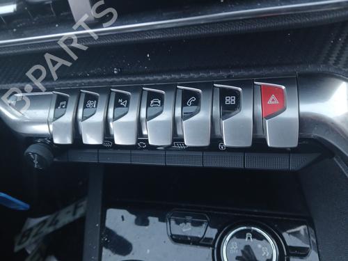 Comando clima PEUGEOT 5008 II (MC_, MJ_, MR_, M4_) 1.6 BlueHDi 120 (MCBHZH, MCBHZW) (120 hp) 32003251