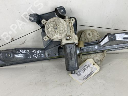 Rudehejsemekanisme venstre bagtil RENAULT CLIO II (BB_, CB_) 1.2 16V (BB05, BB0W, BB11, BB27, BB2T, BB2U, BB2V, CB05,... (75 hp) 20962330