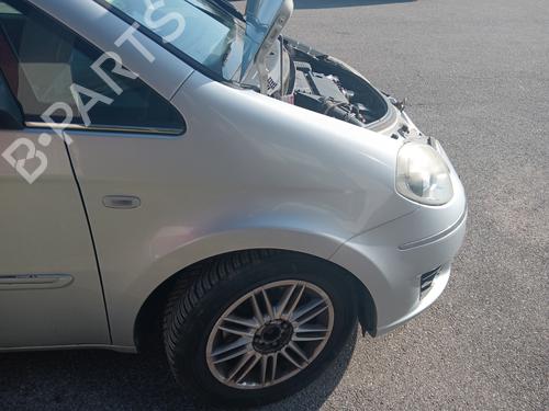 Forskærm Højre LANCIA MUSA (350_) 1.3 D Multijet (350.AXM11, 350.AXM1A, 350.AXI1A) (95 hp) 32719741