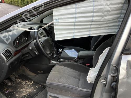 Seat buckle PEUGEOT 407 SW (6E_, 6D_) 2.0 HDi 135 | BP20955847I32 