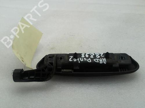 Høyre bak utvendig håndtak FIAT PUNTO (188_) 1.2 60 (188.030, .050, .130, .150, .230, .250) (60 hp) 20944452