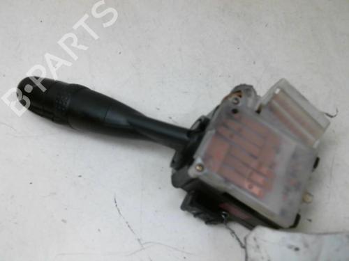Used Switch Switch TOYOTA COROLLA (_E12_) 2.0 D-4D (CDE120R, CDE120L_) (116 hp) 22022888 22022888