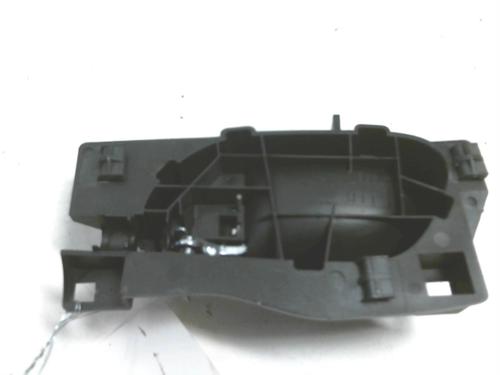 Used Front right interior door handle Front right interior door handle 20971084 20971084