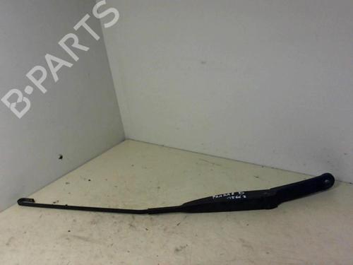 Used Front windshield wiper arm FIAT PANDA (169_) 1.1 (169.AXA1A) (54 hp) 20949329