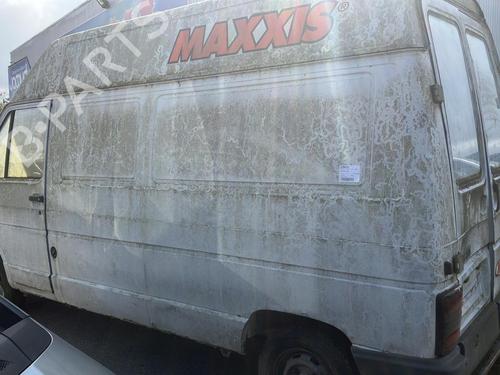 Front left quarter glass RENAULT TRAFIC Van (T_, P_, V_) 2.1 D | BP22023802C111 