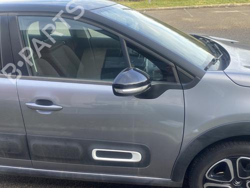 Used Right front door CITROËN C3 III (SX) 1.2 THP 110 (SXHNPS, SXHNZT, SXHNZ6) (110 hp) 30814475