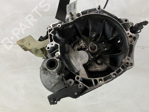 Used Gearbox CITROËN C3 III Van (SX_, SY_) BlueHDi 100 (102 hp) 26179690