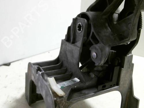 Hand brake VW TOURAN (1T1, 1T2) 2.0 TDI 16V | BP20969879I18 