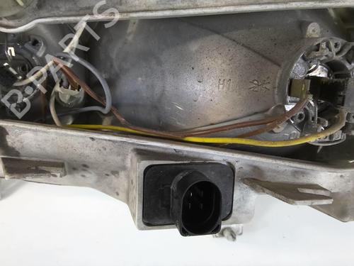 Used Right headlight Right headlight VW GOLF III (1H1) 1.8 (90 hp) 20969380 20969380