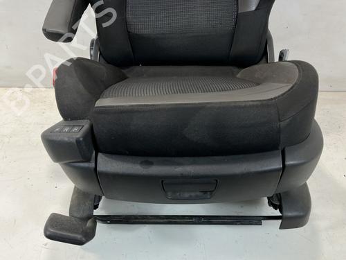 Left front seat CITROËN C4 Grand Picasso II (DA_, DE_) 1.6 HDi / BlueHDi 115 | BP23434316C15 - Image 6