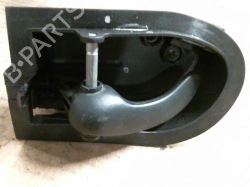 Venstre foran invendig håndtak FORD MONDEO II (BAP) 1.6 i (90 hp) 20961629