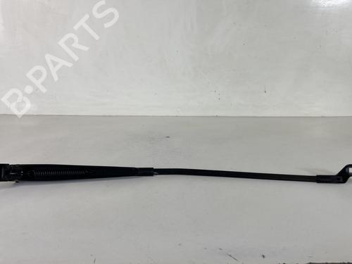 Used Front windshield wiper arm PEUGEOT 5008 (0U_, 0E_) 1.6 HDi (112 hp) 22028901