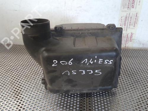 Luftfilter kasse PEUGEOT 206 Hatchback (2A/C) 1.4 i (75 hp) 20963485