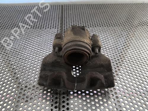 Venstre bremsekaliber foran VW PASSAT B5 Variant (3B5) 1.9 TDI (110 hp) 20972111