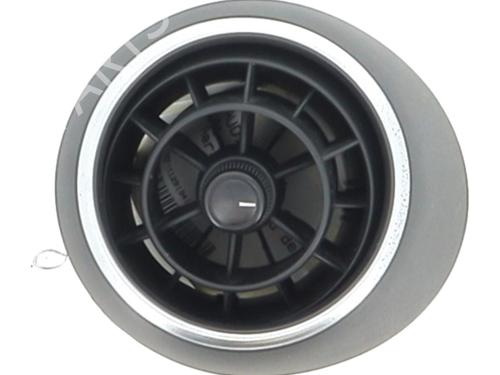Air vent AUDI A1 (8X1, 8XK) 1.6 TDI | BP29838057I21