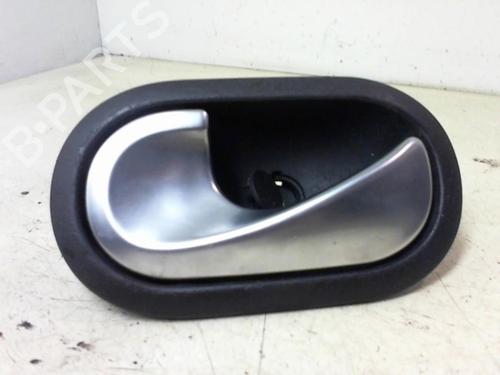 Used Front left interior door handle RENAULT MEGANE II (BM0/1_, CM0/1_) 1.5 dCi (BM0F, BM0T, BM2B, CM0F, CM0T) (82 hp) 20948795