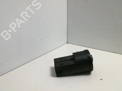 Headlight switch VW POLO (9N_, 9A_) 1.9 SDI | BP22020940I24 