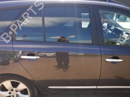 Høyre bak utvendig håndtak KIA CARENS III MPV (UN) 2.0 CRDi 140 (140 hp) 20951517