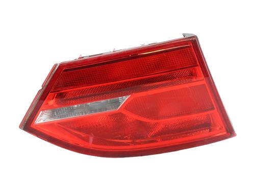 Farolim esquerdo da mala VW JETTA IV (162, 163, AV3, AV2) 1.4 TSI (122 hp) 31286640