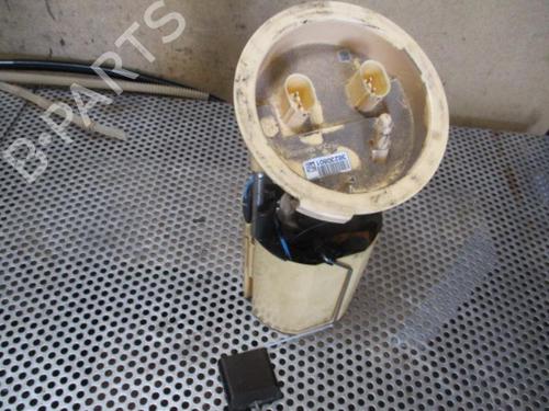 Used Fuel pump BMW 3 (E90) 330 xd (231 hp) 22021014