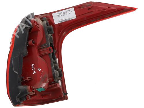 Used Left taillight Left taillight PEUGEOT 5008 (0U_, 0E_) 1.6 HDi (112 hp) 29599321 29599321