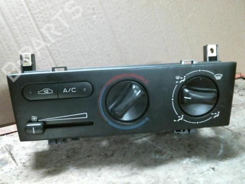 Commande Chauffage FIAT BRAVA (182_) 1.6 16V (182.BU) (103 hp) 22031572