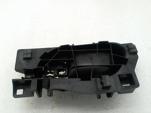 Used Rear right interior door handle Rear right interior door handle PEUGEOT 5008 (0U_, 0E_) 1.6 HDi (110 hp) 23104179 23104179